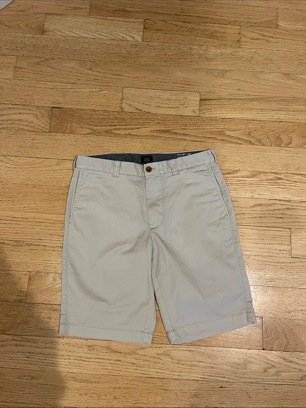 J. Crew Men's Light Khaki Flat Front Chino Shorts